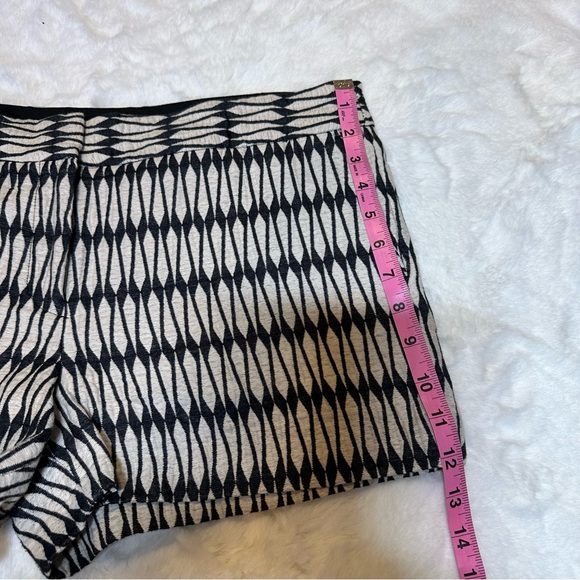 Joe Fresh Shorts - Picture 3 of 6